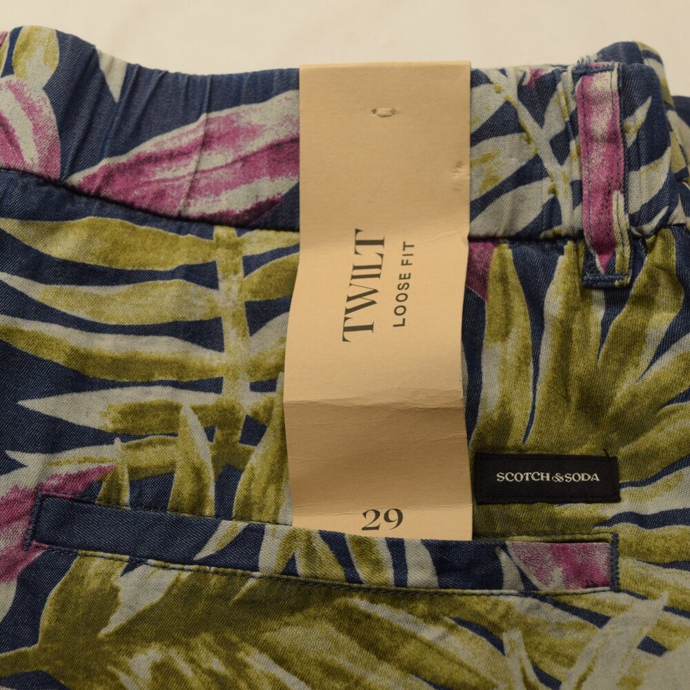 Scotch & Cods Men's Twilit - Printed Pleated Bermuda Shorts NWT - Picture 8 of 11